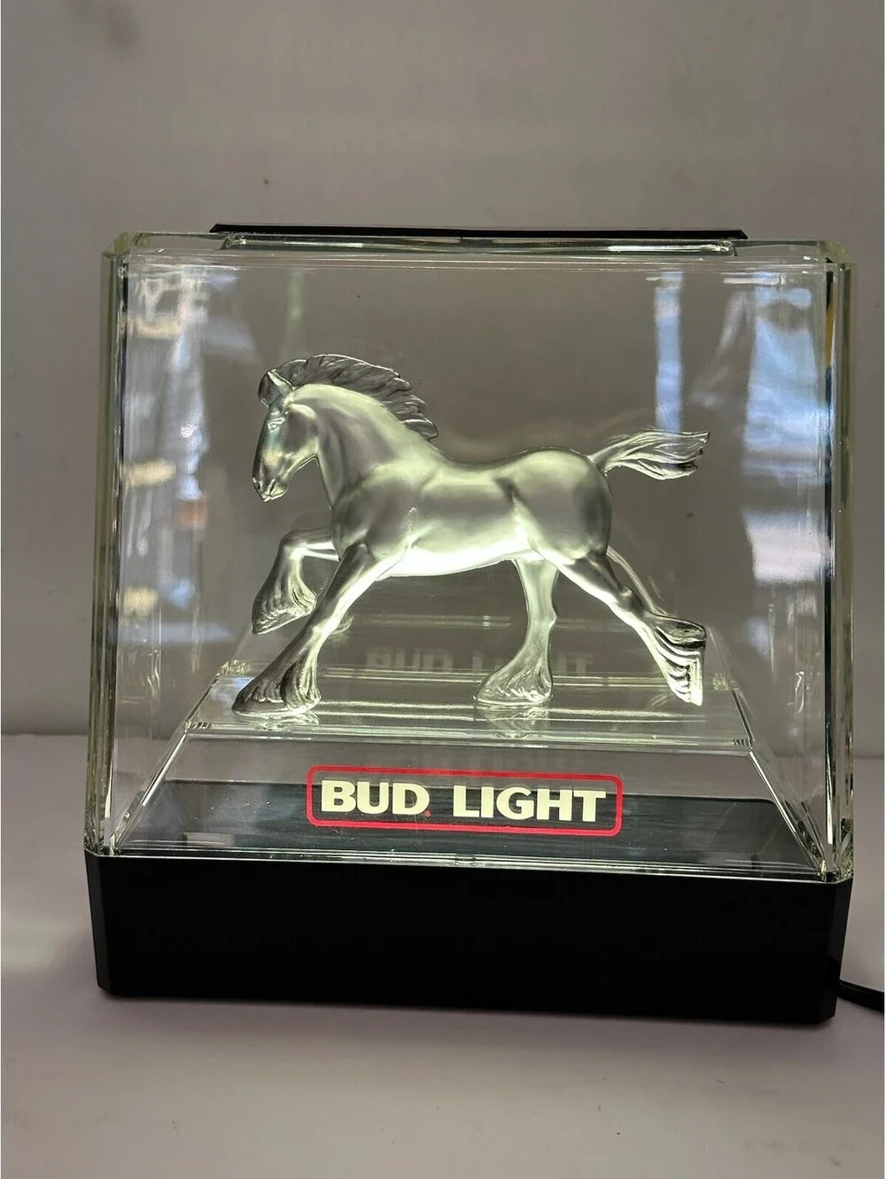 Vintage 1982 Bud Light Clydesdale Lighted Sign C13 Lakeside Ltd. Collectible
